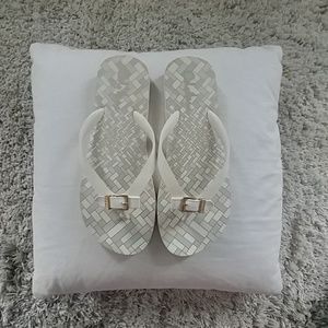 Cole Haan Lindsey Signature Gold Buckle Flipflop